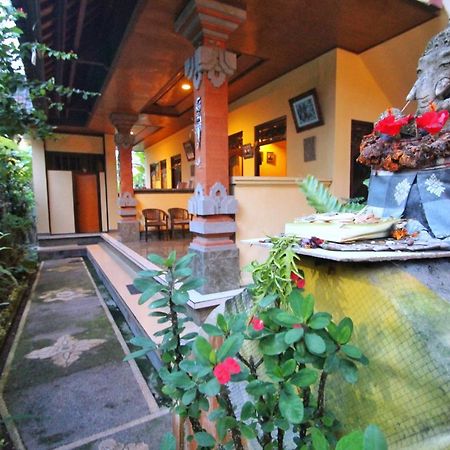 Suwar Bungalows Ubud Exteriör bild